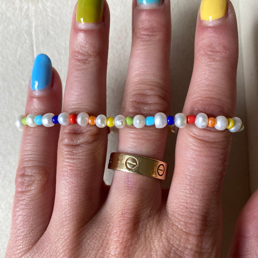 Rainbow Pearl Beaded Bracelet