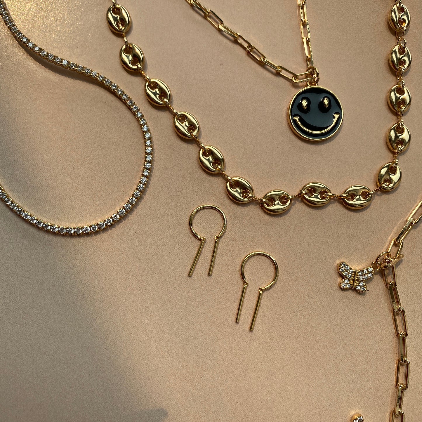 Puff Button, Gucci Style Chain Necklace